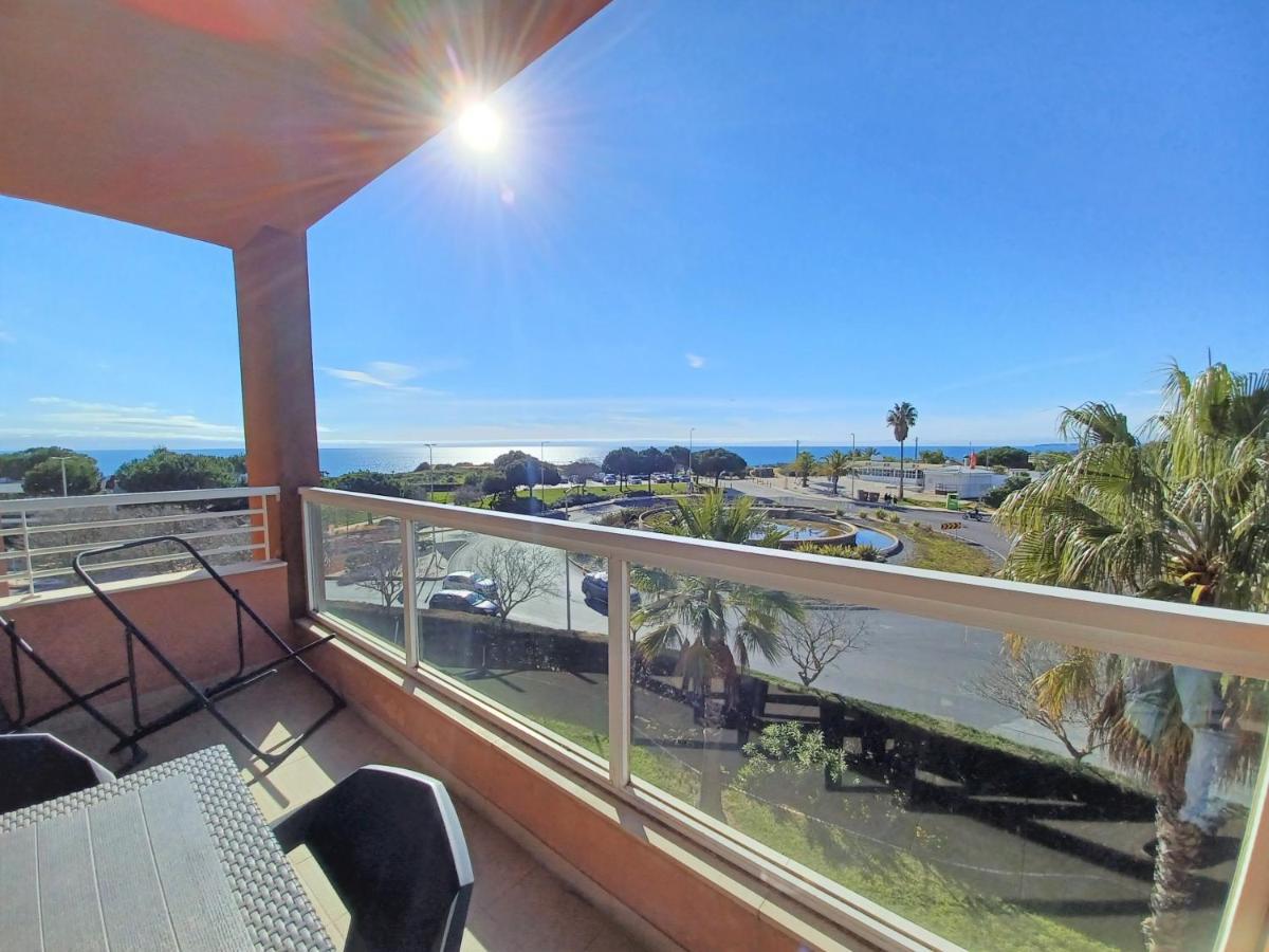 Litoralmar Beachfront Apartment Портиман Екстериор снимка