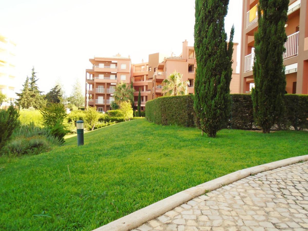 Litoralmar Beachfront Apartment Портиман Екстериор снимка