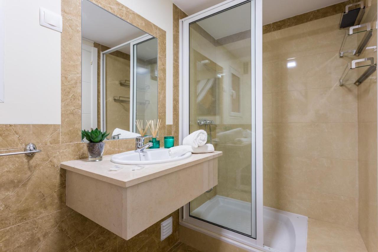 Litoralmar Beachfront Apartment Портиман Екстериор снимка