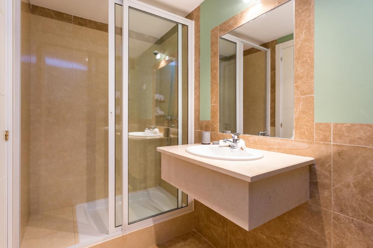 Litoralmar Beachfront Apartment Портиман Екстериор снимка